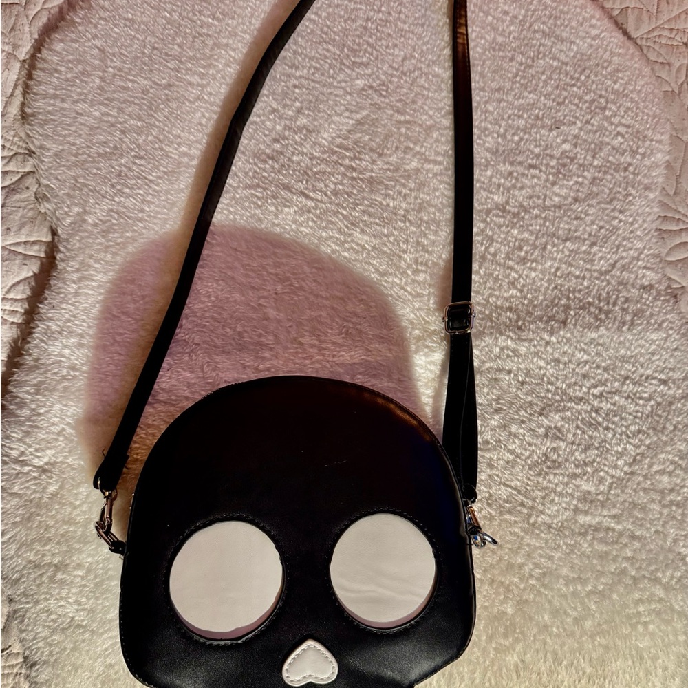 Black Skull Crossbody Bag